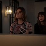 Pretty_Little_Liars_S06E15_Do_Not_Disturb_720p_WEB-DL_DD5_1_H_264-NTb_1866.jpg