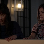 Pretty_Little_Liars_S06E15_Do_Not_Disturb_720p_WEB-DL_DD5_1_H_264-NTb_1906.jpg