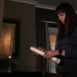 Pretty_Little_Liars_S06E15_Do_Not_Disturb_720p_WEB-DL_DD5_1_H_264-NTb_2301.jpg