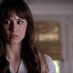 Pretty_Little_Liars_S06E17_We_ve_All_Got_Baggage_720p_WEB-DL_DD5_1_H_264-NTb_1820.jpg