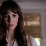 Pretty_Little_Liars_S06E17_We_ve_All_Got_Baggage_720p_WEB-DL_DD5_1_H_264-NTb_1851.jpg