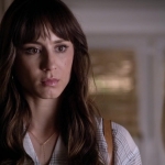 Pretty_Little_Liars_S06E17_We_ve_All_Got_Baggage_720p_WEB-DL_DD5_1_H_264-NTb_1856.jpg