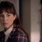 Pretty_Little_Liars_S06E18_Burn_This_720p_WEB-DL_DD5_1_H_264-NTb_0208.jpg
