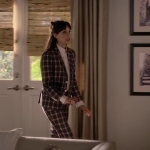 Pretty_Little_Liars_S06E18_Burn_This_720p_WEB-DL_DD5_1_H_264-NTb_0613.jpg