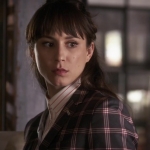 Pretty_Little_Liars_S06E18_Burn_This_720p_WEB-DL_DD5_1_H_264-NTb_0945.jpg