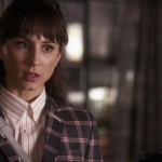 Pretty_Little_Liars_S06E18_Burn_This_720p_WEB-DL_DD5_1_H_264-NTb_0957.jpg