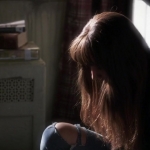 Pretty_Little_Liars_S07E01_WEB-DL_720p_DUAL_WWW_COMANDOTORRENTS_COM_0692.jpg