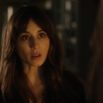 Pretty_Little_Liars_S07E01_WEB-DL_720p_DUAL_WWW_COMANDOTORRENTS_COM_1100.jpg