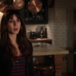 Pretty_Little_Liars_S07E01_WEB-DL_720p_DUAL_WWW_COMANDOTORRENTS_COM_1301.jpg