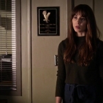 Pretty_Little_Liars_S07E05_WEB-DL_720p_DUAL_WWW_COMANDOTORRENTS_COM_1209.jpg