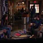 Pretty_Little_Liars_S07E06_WEB-DL_720p_DUAL_WWW_COMANDOTORRENTS_COM_0082.jpg
