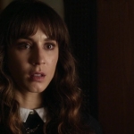 Pretty_Little_Liars_S07E07_WEB-DL_720p_DUAL_WWW_COMANDOTORRENTS_COM_1979.jpg