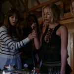 Pretty_Little_Liars_S07E11_WEB-DL_720p_DUAL_WWW_COMANDOTORRENTS_COM_2350.jpg