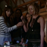 Pretty_Little_Liars_S07E11_WEB-DL_720p_DUAL_WWW_COMANDOTORRENTS_COM_2351.jpg