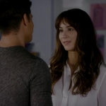 Pretty_Little_Liars_S07E13_WEB-DL_720p_DUAL_WWW_COMANDOTORRENTS_COM_1136.jpg