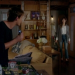 Pretty_Little_Liars_S07E13_WEB-DL_720p_DUAL_WWW_COMANDOTORRENTS_COM_1822.jpg