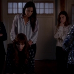Pretty_Little_Liars_S07E16_WEB-DL_720p_DUAL_WWW_COMANDOTORRENTS_COM_1037.jpg