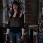 Pretty_Little_Liars_S07E18_WEB-DL_720p_DUAL_WWW_COMANDOTORRENTS_COM_1485.jpg