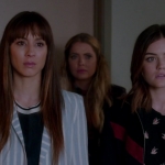 Pretty_Little_Liars_S07E19_WEB-DL_720p_DUAL_WWW_COMANDOTORRENTS_COM_2075.jpg