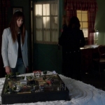 Pretty_Little_Liars_S07E19_WEB-DL_720p_DUAL_WWW_COMANDOTORRENTS_COM_2331.jpg