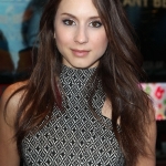 Filename=aeropostale_59.jpg
Filesize=131KiB
Dimensions=300x450
Date added=Feb 21, 2014 aeropostale_59.jpg
