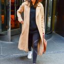 Filename=candidsnyc190417-010.jpg
Filesize=420KiB
Dimensions=1376x2048
Date added=Apr 19, 2017 candidsnyc190417-010.jpg