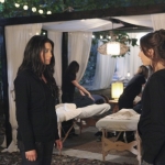 normal_1x10-FriendsClose11.jpg