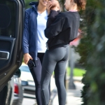 outinla210120-003.jpg
