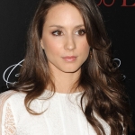 Filename=pll100party-119.jpg
Filesize=424KiB
Dimensions=1516x2048
Date added=Jun 10, 2014 pll100party-119.jpg