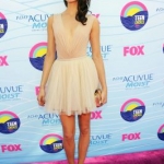 teen_choice_awards-carpet_25.jpg
