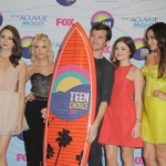 Filename=teen_choice_awards-sala_de_imprensa_22.jpg
Filesize=26KiB
Dimensions=400x283
Date added=Feb 23, 2014 teen_choice_awards-sala_de_imprensa_22.jpg